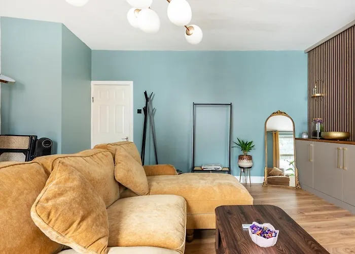 Апартаменти Beautiful In Hotwells Бристоль